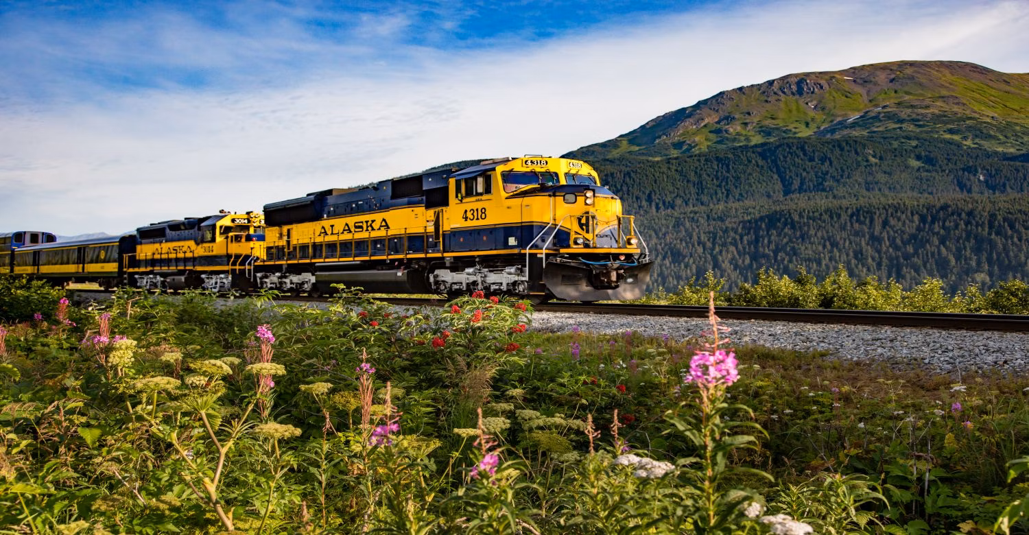Alaska-Railroad-(2)-PC-Glenn-Aronwits-1500×780