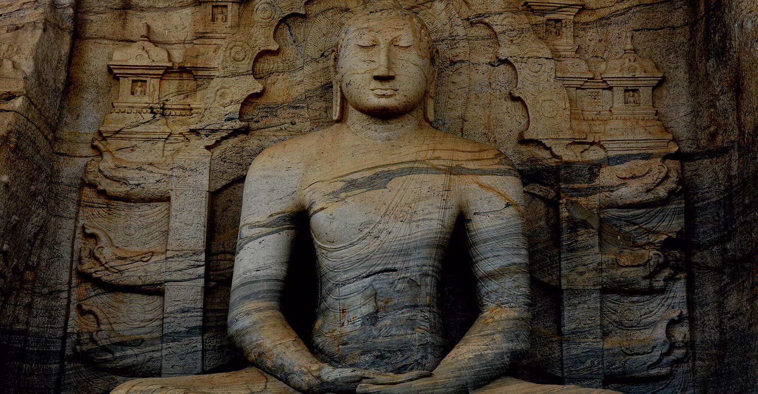 Temple-Statue-Srilanka_1500x780