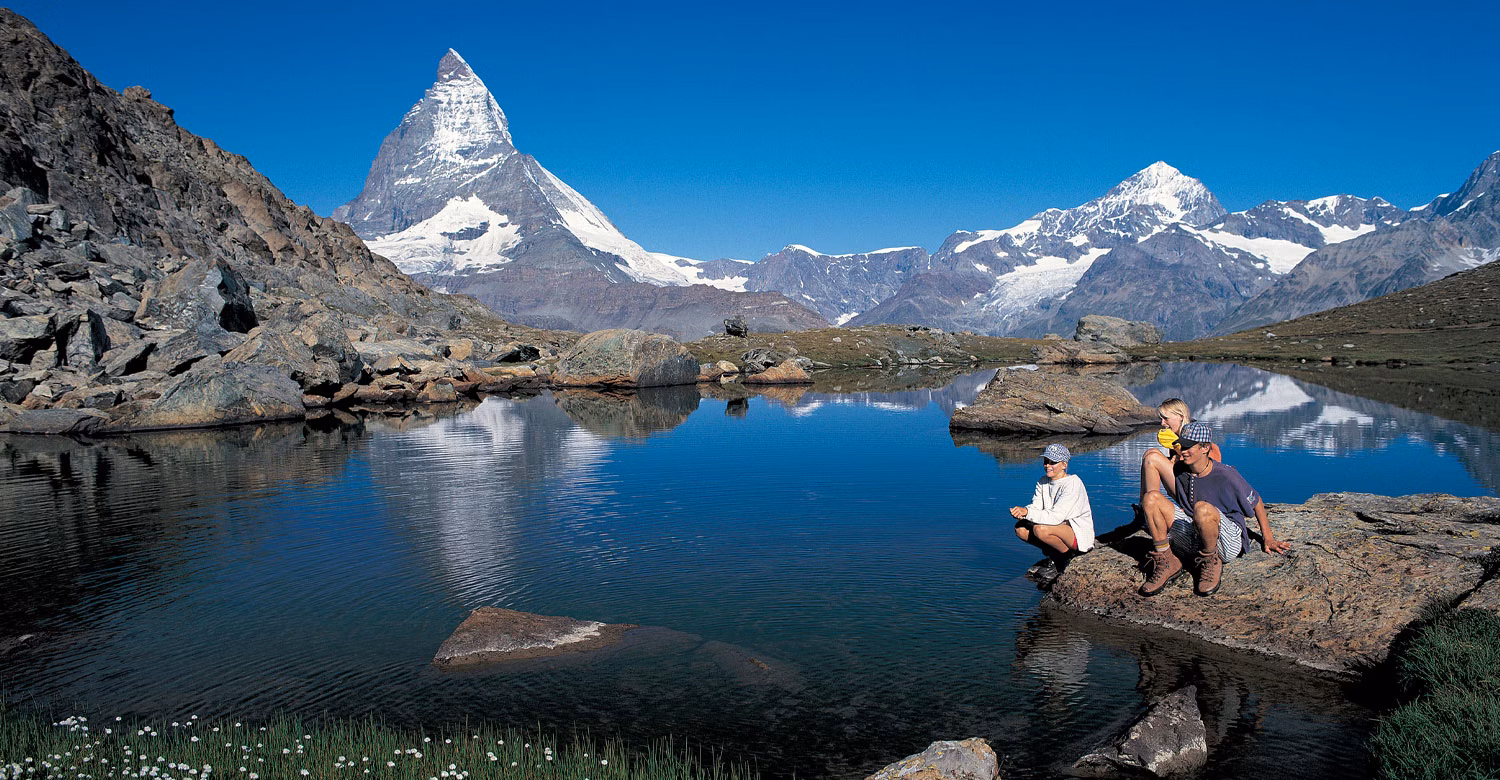 switzerland-gornergrat-Riffelsee-matterhorn